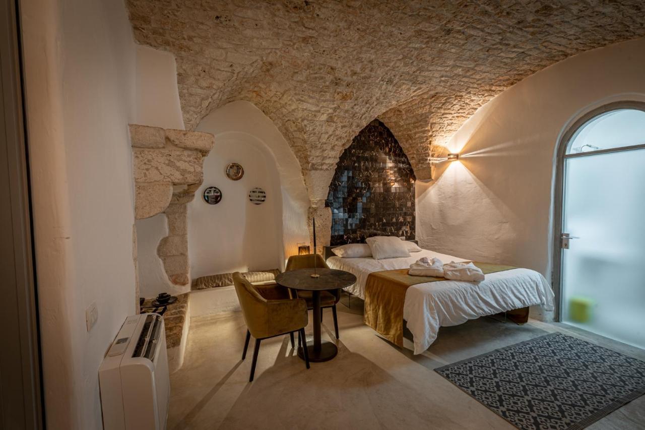 Vacation And Short Stay Suites & Apartments Ceglie - Celso Челье-Мессапика Экстерьер фото