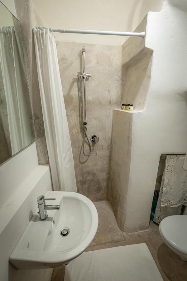 Vacation And Short Stay Suites & Apartments Ceglie - Celso Челье-Мессапика Экстерьер фото