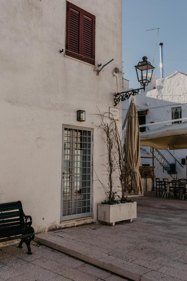 Vacation And Short Stay Suites & Apartments Ceglie - Celso Челье-Мессапика Экстерьер фото
