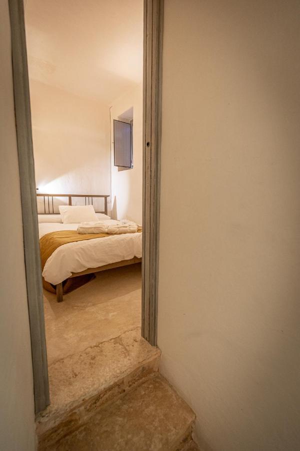 Vacation And Short Stay Suites & Apartments Ceglie - Celso Челье-Мессапика Экстерьер фото